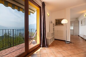 Alto Perledo Terrazzo