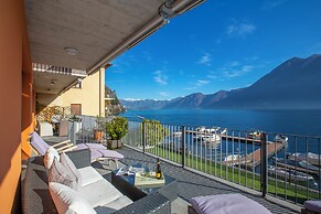 Argegno Fronte Lago