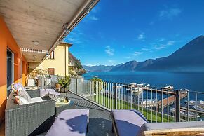Argegno Fronte Lago