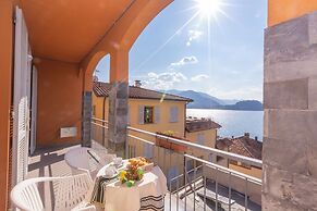 Fontana Del Lago Apt. 6