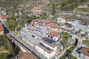 Fontana Del Lago Apt. 6
