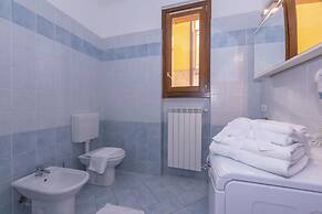 Fontana Del Lago Apt. 6