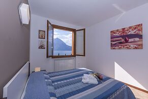 Fontana Del Lago Apt. 6