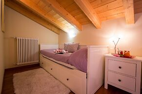 Tremezzo Ulivi Apt. 7