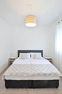 Bacan Family Apartments