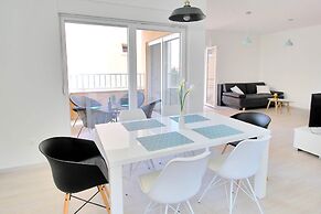 Bacan Family Apartments