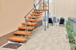 Bacan Family Apartments