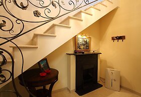 Le Petit Palais Villa