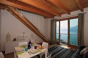 Riva Bellano Margherita 1