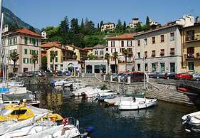 Villa Lakecomo - Ritrovo