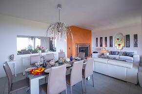 Villa Lakecomo - Ritrovo