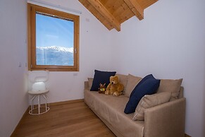 Riva Bellano Camelia 1