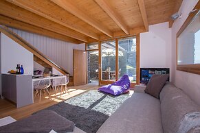 Riva Bellano Camelia 1