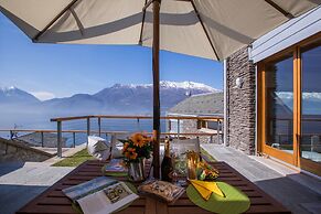 Riva Bellano Camelia 1