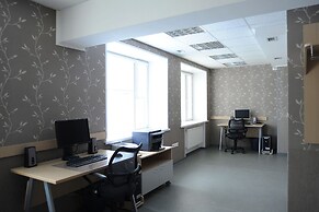 Hotel Mayak - Om Building