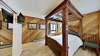 Slopeside 1849 Condos - Comfortable 3 BR Condos with Full Kitchens