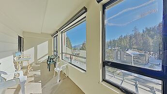 Slopeside 1849 Condos - Comfortable 3 BR Condos with Full Kitchens