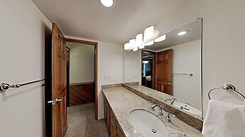 Slopeside 1849 Condos - Comfortable 3 BR Condos with Full Kitchens