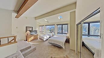 Slopeside 1849 Condos - Comfortable 3 BR Condos with Full Kitchens