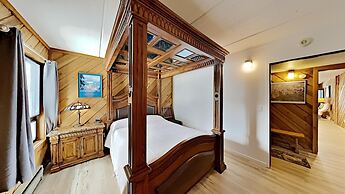 Slopeside 1849 Condos - Comfortable 3 BR Condos with Full Kitchens