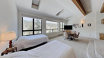 Slopeside 1849 Condos - Comfortable 3 BR Condos with Full Kitchens