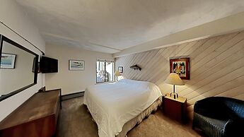 Slopeside 1849 Condos - Comfortable 3 BR Condos with Full Kitchens