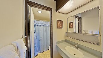 Slopeside 1849 Condos - Comfortable 3 BR Condos with Full Kitchens