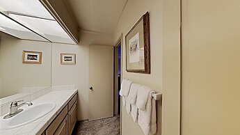 Slopeside 1849 Condos - Comfortable 3 BR Condos with Full Kitchens