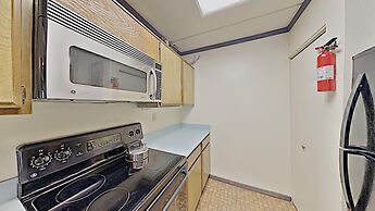 Slopeside 1849 Condos - Comfortable 3 BR Condos with Full Kitchens