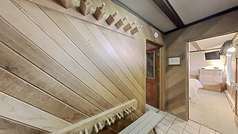 Slopeside 1849 Condos - Comfortable 3 BR Condos with Full Kitchens