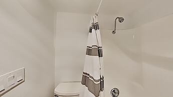 Slopeside 1849 Condos - Comfortable 3 BR Condos with Full Kitchens