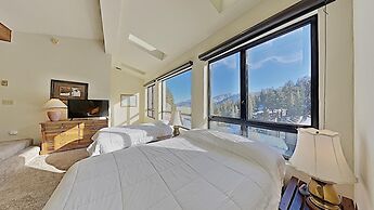 Slopeside 1849 Condos - Comfortable 3 BR Condos with Full Kitchens