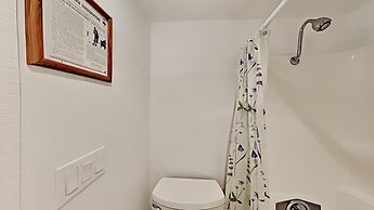 Slopeside 1849 Condos - Comfortable 3 BR Condos with Full Kitchens