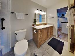 Upgraded 4 Bedrooms at 1849 Condos - Slopeside To Skiing & Mountain Bi
