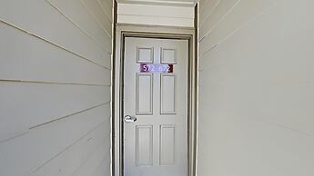 Upgraded 4 Bedrooms at 1849 Condos - Slopeside To Skiing & Mountain Bi