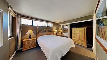 Upgraded 4 Bedrooms at 1849 Condos - Slopeside To Skiing & Mountain Bi