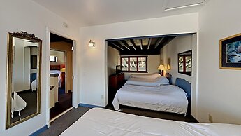 Upgraded 4 Bedrooms at 1849 Condos - Slopeside To Skiing & Mountain Bi