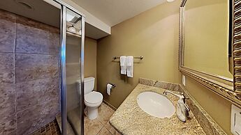 Upgraded 4 Bedrooms at 1849 Condos - Slopeside To Skiing & Mountain Bi