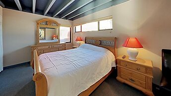 Upgraded 4 Bedrooms at 1849 Condos - Slopeside To Skiing & Mountain Bi