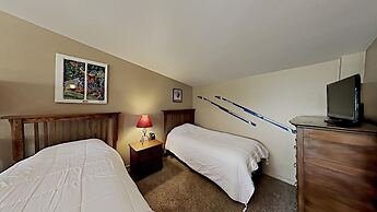 Upgraded 4 Bedrooms at 1849 Condos - Slopeside To Skiing & Mountain Bi