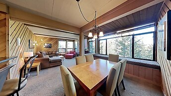 Great 2 Bedroom Condo Right Across Canyon Lodge! Walk To Lifts! Free G