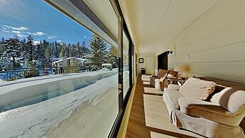 Two Bedroom Units at 1849 Condos with 3 Hot Tubs & Slopeside