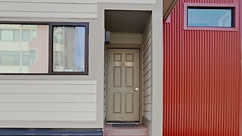 Two Bedroom Units at 1849 Condos with 3 Hot Tubs & Slopeside