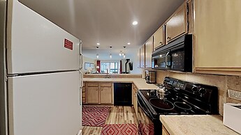 Nicely Remodeled 2 Bedrooms at 1849 Condos - Easy Access to Slopes!