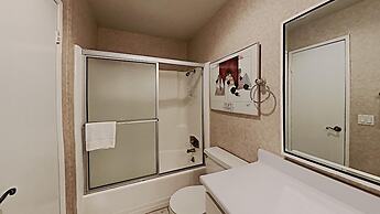 Nicely Remodeled 2 Bedrooms at 1849 Condos - Easy Access to Slopes!