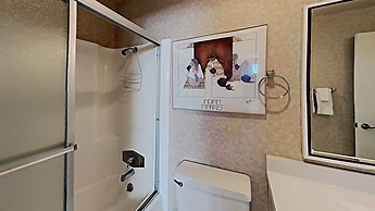 Nicely Remodeled 2 Bedrooms at 1849 Condos - Easy Access to Slopes!