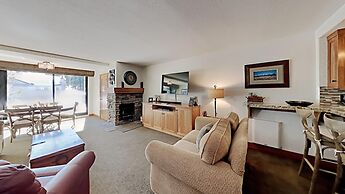 Nicely Remodeled 2 Bedrooms at 1849 Condos - Easy Access to Slopes!