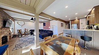 Nicely Remodeled 2 Bedrooms at 1849 Condos - Easy Access to Slopes!