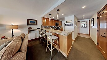 Nicely Remodeled 2 Bedrooms at 1849 Condos - Easy Access to Slopes!