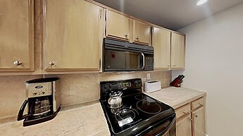 Nicely Remodeled 2 Bedrooms at 1849 Condos - Easy Access to Slopes!